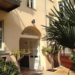 Garden Living - Boutique