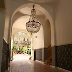 Garden Living - Boutique