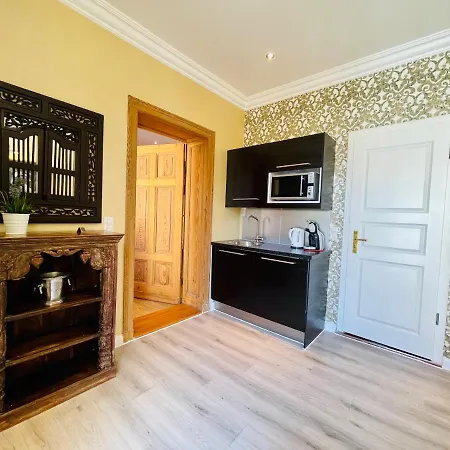 Garden Living - Boutique 4*