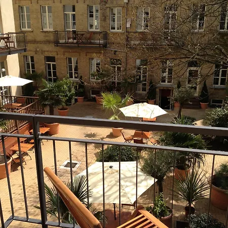 Garden Living - Boutique Aparthotel 4*