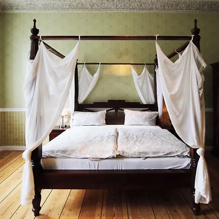 Garden Living - Boutique 4*