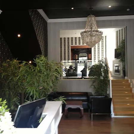 Aparthotel Garden Living - Boutique 4*