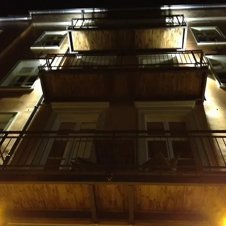 Garden Living - Boutique