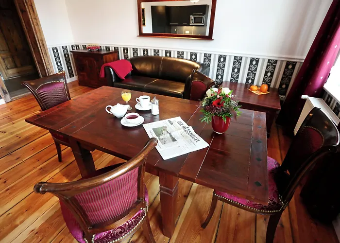 Apart-hotel Garden Living - Boutique 4*