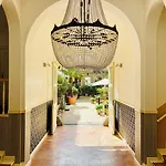 Garden Living - Boutique Lägenhetshotell